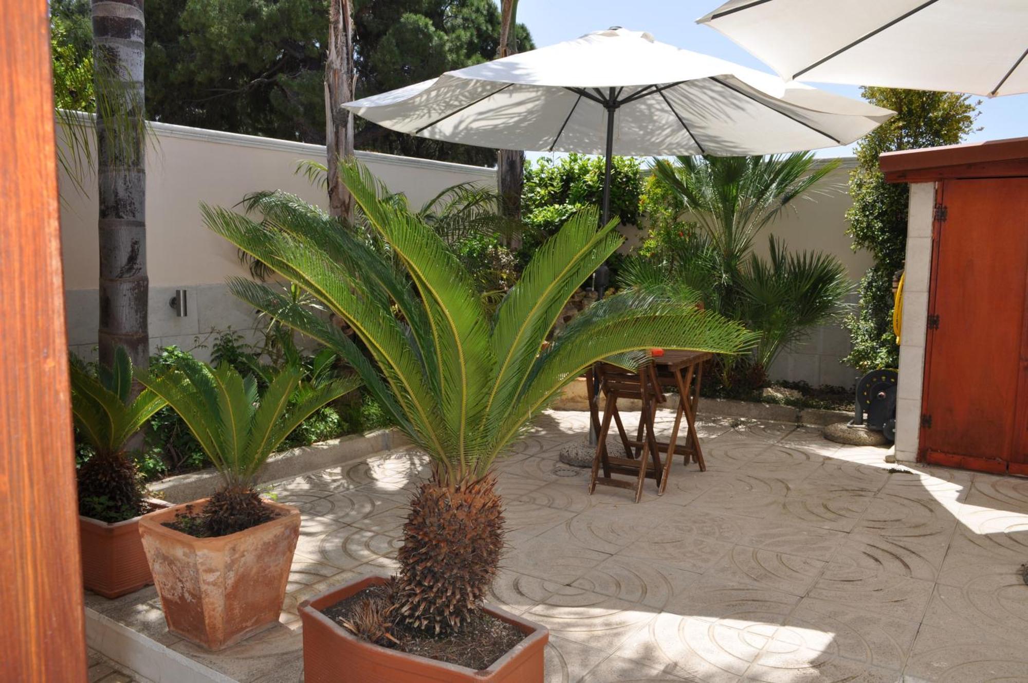 7 Contrade Bed & Breakfast Taranto Bagian luar foto