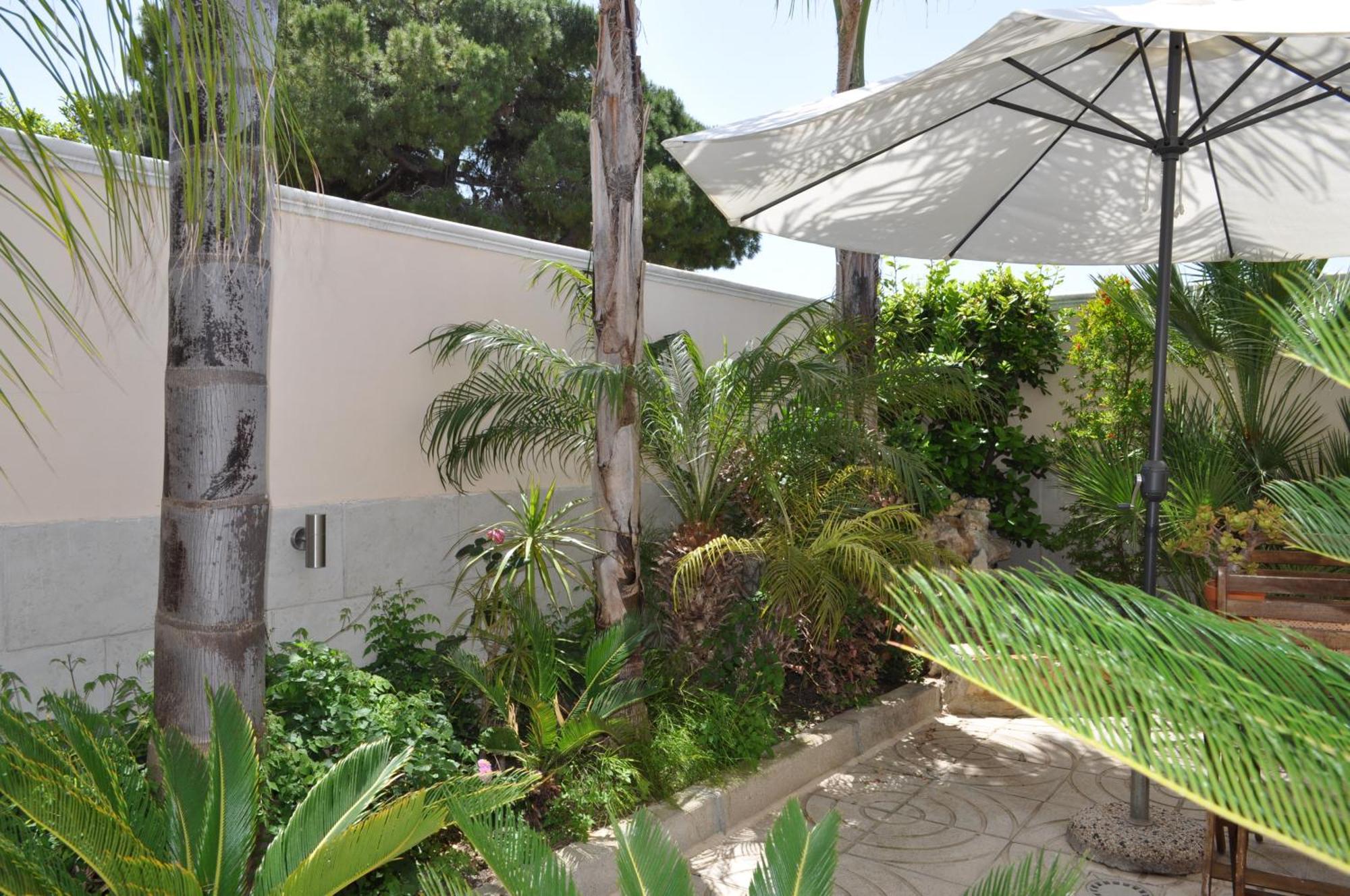 7 Contrade Bed & Breakfast Taranto Bagian luar foto