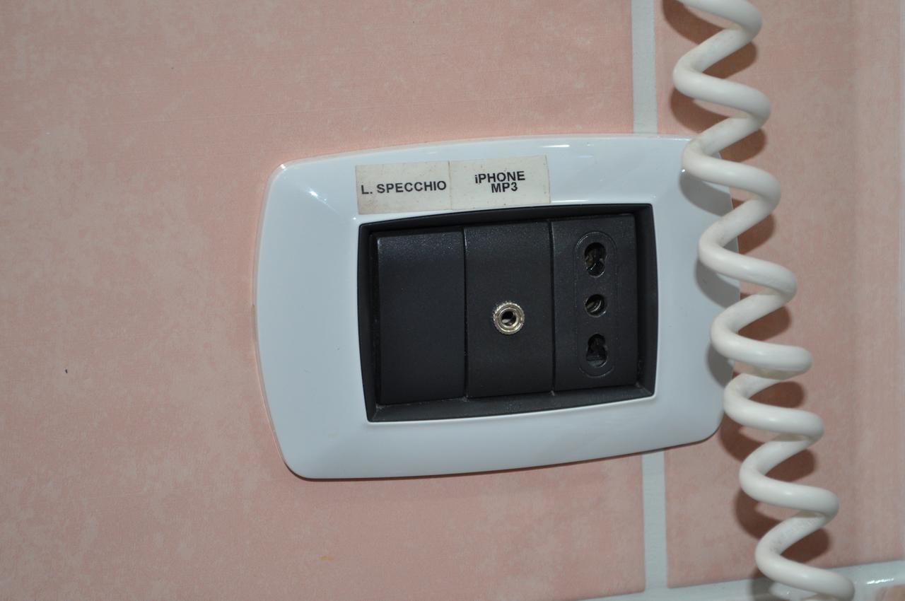 7 Contrade Bed & Breakfast Taranto Bagian luar foto
